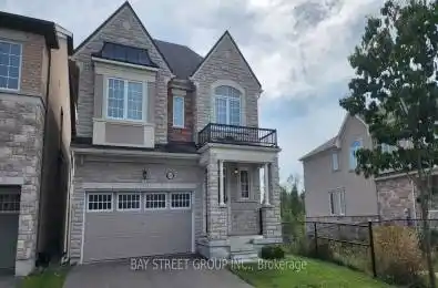 246 Degraaf Crescent Aurora Ontario L4G0X1