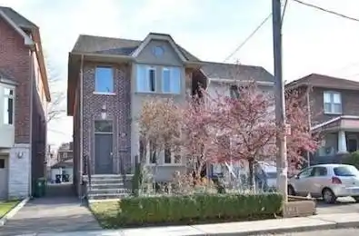 39 Taunton Road Toronto (Mount Pleasant East) Ontario M4S2P2