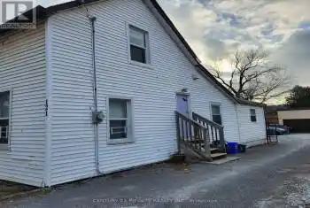121 Elgin St Unit# Upper, Oshawa, Ontario L1G 1T4, 1 Bedroom Bedrooms, 2 Rooms Rooms,1 BathroomBathrooms,All Houses,Rented,Elgin,E11907635