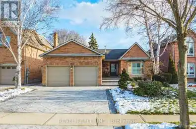 1431 Ravensmoor Crescent Mississauga (East Credit) Ontario L5M3L4