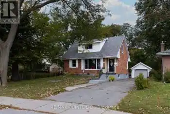 484 Bridge St, Belleville, Ontario K8N 1R4, 4 Bedrooms Bedrooms, 8 Rooms Rooms,2 BathroomsBathrooms,All Houses,Sold,Bridge,X11909119