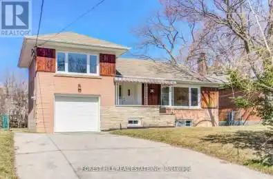 26 Christine Crescent Toronto (Willowdale West) Ontario M2R1A5