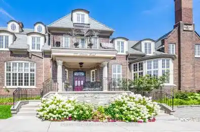 1111 Avenue Road Toronto (Yonge-Eglinton) Ontario M5N3B2