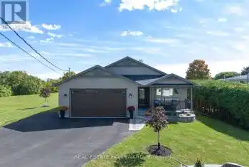 17 Elgin St, Brighton, Ontario K0K 1H0, 2 Bedrooms Bedrooms, 7 Rooms Rooms,2 BathroomsBathrooms,All Houses,Sold,Elgin,X11910142