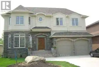 175 Wedgewood Dr, Toronto, Ontario M2M 2H8, 2 Bedrooms Bedrooms, 4 Rooms Rooms,2 BathroomsBathrooms,All Houses,Rented,Wedgewood,C11910487