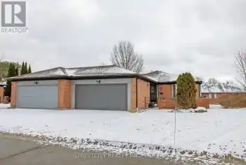 65 Fiddlers Green Rd Unit# 11, London, Ontario N6H 4V5, 2 Bedrooms Bedrooms, 8 Rooms Rooms,3 BathroomsBathrooms,All Houses,Sold,Fiddlers Green,27773480