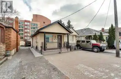 2111 Lawrence Avenue Unit# Lower Toronto (Weston) Ontario M9N1H7