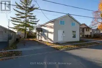 56 South John St, Belleville, Ontario K8N 3E3, 4 Bedrooms Bedrooms, 7 Rooms Rooms,3 BathroomsBathrooms,All Houses,Sold,South John,X11911870