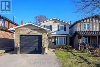 2451 Malcolm Cres, Burlington, Ontario L7P 3Y7, 3 Bedrooms Bedrooms, 11 Rooms Rooms,2 BathroomsBathrooms,All Houses,Sold,Malcolm,W11912843