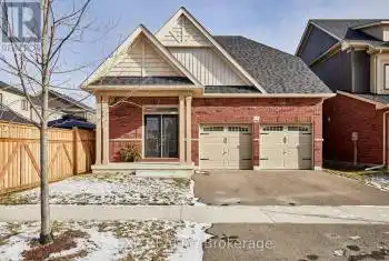 3 Bill Hutchinson Cres, Clarington, Ontario L1C 7E1, 3 Bedrooms Bedrooms, 8 Rooms Rooms,3 BathroomsBathrooms,All Houses,Sold,Bill Hutchinson,E11912401
