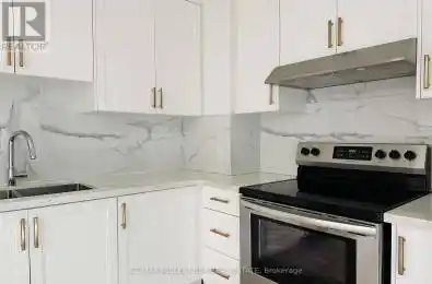 289 Albert Street Oshawa (Central) Ontario L1H4R7