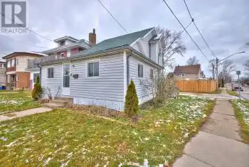 140 Dorothy St, Welland, Ontario L3B 3V9, 2 Bedrooms Bedrooms, 8 Rooms Rooms,1 BathroomBathrooms,All Houses,Sold,Dorothy,X11918340