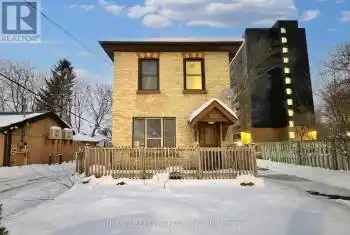 230 Grey St Unit# Main, London, Ontario N6B 1G5, 2 Bedrooms Bedrooms, 6 Rooms Rooms,1 BathroomBathrooms,All Houses,Rented,Grey,X11920025