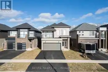 101 CAROLINE St, Welland, Ontario L3B 0J9, 4 Bedrooms Bedrooms, 7 Rooms Rooms,3 BathroomsBathrooms,All Houses,Sold,CAROLINE,X11920078