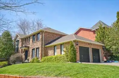 966 Sliver Birch Trail Mississauga (Clarkson) Ontario L5J4S3