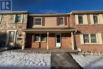 2051 Bridletowne Circ Unit# 12, Toronto, Ontario M1W 2J7, 3 Bedrooms Bedrooms, 6 Rooms Rooms,2 BathroomsBathrooms,All Houses,Rented,Bridletowne,27799562
