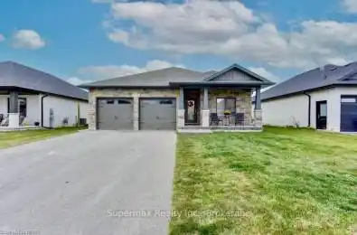 1070 EVANS St North Perth Ontario N4W 0C8