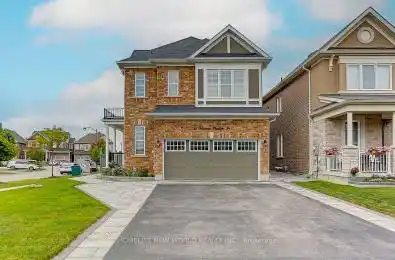 25 Thomas Phillips Drive Aurora Ontario L4G0X2