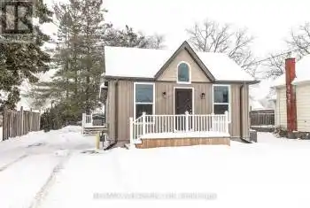 41 Salina St, St. Marys, Ontario N4X 1B7, 2 Bedrooms Bedrooms, 6 Rooms Rooms,1 BathroomBathrooms,All Houses,Sold,Salina,X11925375