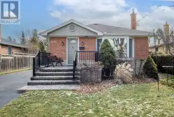 2326 Redfern Rd, Burlington, Ontario L7R 1X3, 3 Bedrooms Bedrooms, 6 Rooms Rooms,2 BathroomsBathrooms,All Houses,Sold,Redfern,27809263
