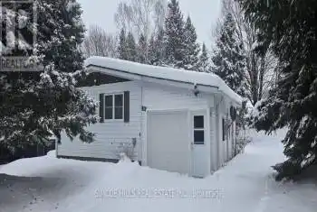 26 Cameron Dr, Oro-Medonte, Ontario L0L 1T0, 2 Bedrooms Bedrooms, 9 Rooms Rooms,2 BathroomsBathrooms,Commercial,Sold,Cameron,27808529