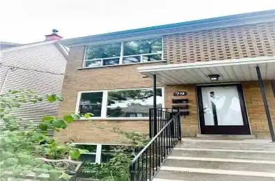 79 Greensides Ave Unit# Upper Toronto Ontario M6G 3P8