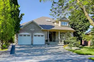42 Monkman Crt Aurora Ontario L4G 7J9