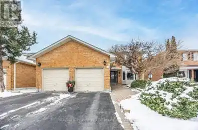 8 Carroll Street Whitby (Pringle Creek) Ontario L1N7Y7