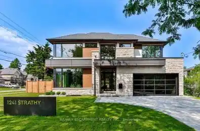 1241 Strathy Ave Mississauga Ontario L5E 2K7