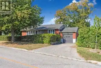 33 Beatty Rd, Ajax, Ontario L1S 1Z1, 2 Bedrooms Bedrooms, 5 Rooms Rooms,2 BathroomsBathrooms,All Houses,Sold,Beatty,E11931733