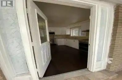 72 Pinemore Crescent Unit# main Toronto (Parkwoods-Donalda) Ontario M3