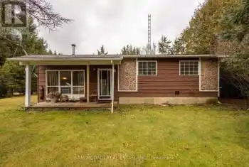 111490 Grey County Road 14, Southgate, Ontario N0G 1N0, 3 Bedrooms Bedrooms, 6 Rooms Rooms,2 BathroomsBathrooms,All Houses,Sold,Grey County Road 14,X11932441