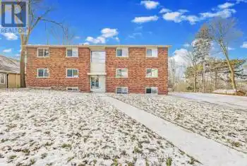 308 Prospect St Unit# 5, Newmarket, Ontario L3Y 3V2, 2 Bedrooms Bedrooms, 4 Rooms Rooms,1 BathroomBathrooms,All Houses,Rented,Prospect,N11934613