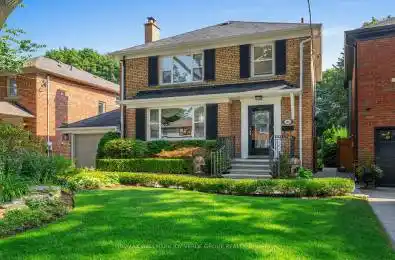 105 Rykert Cres Toronto Ontario M4G 2T4