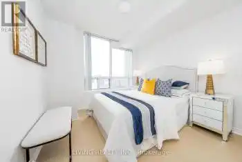 9017 Leslie St Unit# LPH118, Richmond Hill, Ontario L4B 4R8, 1 Bedroom Bedrooms, 4 Rooms Rooms,1 BathroomBathrooms,Condo,Sold,Leslie,N11935289