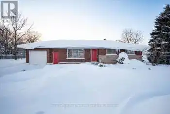 526 16th Ave, Hanover, Ontario N4N 2Z5, 3 Bedrooms Bedrooms, 8 Rooms Rooms,1 BathroomBathrooms,All Houses,Sold,16th,X11936528