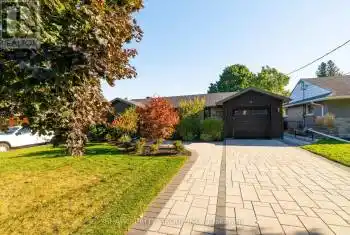 9 Highland Cres, Cambridge, Ontario N1S 1L5, 4 Bedrooms Bedrooms, 7 Rooms Rooms,2 BathroomsBathrooms,All Houses,Sold,Highland,X11937675