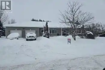 3023 ALICE St, Howick, Ontario N0G 1V0, 2 Bedrooms Bedrooms, 11 Rooms Rooms,3 BathroomsBathrooms,All Houses,Sold,ALICE,X10779981