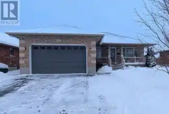 364 Church St, Wellington North, Ontario N0G 2L2, 2 Bedrooms Bedrooms, 5 Rooms Rooms,2 BathroomsBathrooms,All Houses,Sold,Church,X11936970