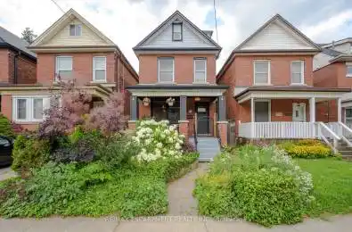 226 Balsam Avenue Hamilton (Blakeley) Ontario L8M3C1