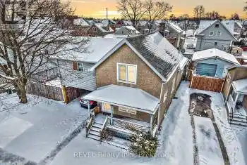 37 Randolph St, Welland, Ontario L3B 4C3, 3 Bedrooms Bedrooms, 9 Rooms Rooms,2 BathroomsBathrooms,All Houses,Sold,Randolph,X11939667