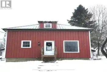 69 Bridge St, Addington Highlands, Ontario K0H 1L0, 3 Bedrooms Bedrooms, 10 Rooms Rooms,2 BathroomsBathrooms,All Houses,Sold,Bridge,X11941000