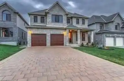 779 KLEINBURG Drive London Ontario N5X0K1