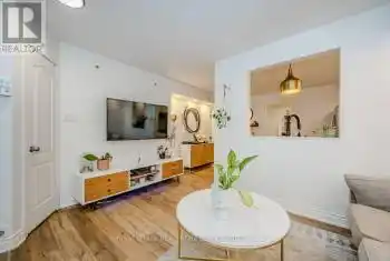 10 Douro St Unit# 521, Toronto, Ontario M6K 3M4, 2 Bedrooms Bedrooms, 5 Rooms Rooms,1 BathroomBathrooms,All Houses,Rented,Douro,C11943725