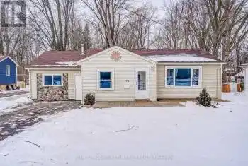 172 Pleasant Blvd, Georgina, Ontario L4P 2S4, 3 Bedrooms Bedrooms, 6 Rooms Rooms,1 BathroomBathrooms,All Houses,Sold,Pleasant,N11943963