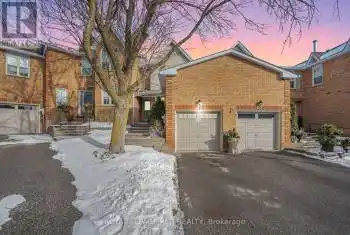 408 Butler Crt, Aurora, Ontario L4G 6G8, 3 Bedrooms Bedrooms, 7 Rooms Rooms,3 BathroomsBathrooms,All Houses,Sold,Butler,N11944239