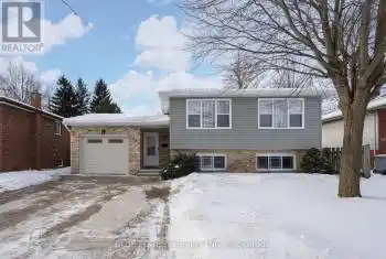 206 SOUTHFIELD Dr, Strathroy-Caradoc, Ontario N7G 3V4, 5 Bedrooms Bedrooms, 11 Rooms Rooms,2 BathroomsBathrooms,All Houses,Sold,SOUTHFIELD,X11945399
