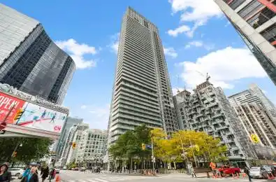 300 Front Street Unit# 3712 Toronto (Waterfront Communities) Ontario M