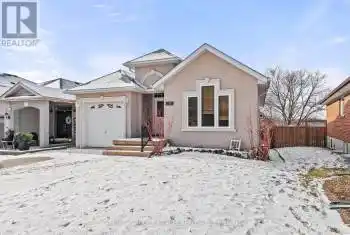 436 Oak St, Newmarket, Ontario L3Y 3X6, 3 Bedrooms Bedrooms, 7 Rooms Rooms,3 BathroomsBathrooms,All Houses,Sold,Oak,N11947348
