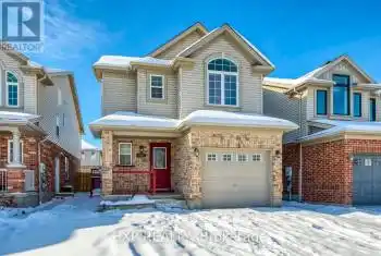 11 Frankfurt St, Kitchener, Ontario N2R 1T5, 4 Bedrooms Bedrooms, 13 Rooms Rooms,3 BathroomsBathrooms,All Houses,Rented,Frankfurt,27859661